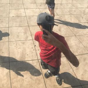 Meet your Posher, Devin